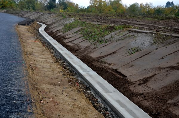 Cost of Slope Drainage Installation in Blue Springs