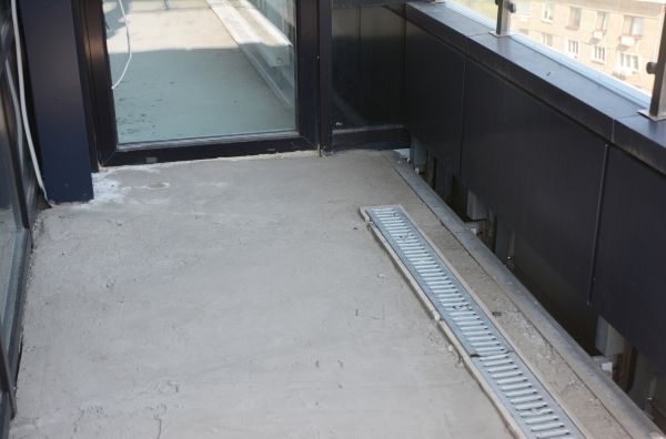 Cost of Veranda Drain Installation in Blue Springs
